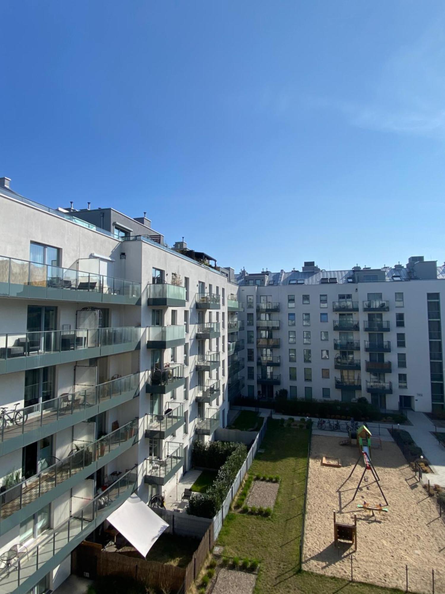 Ann'S Apartment - Near Old Town & Marina, Free Parking & Wifi, Gdansk